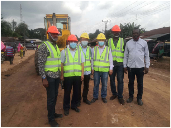 3我方人员合影.png 3我方人员合影.png