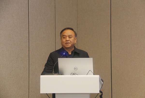 新乡市土木工程学会副理事长、心博（中国）有限公司副总经理任全涛致辞.jpg