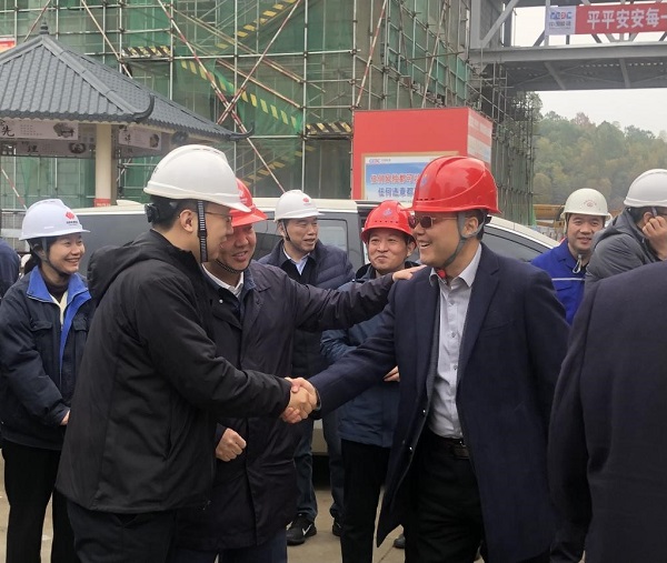 国家能源集团电力部副主任王强与心博(中国)有限公司董事、副总经理崔向军会晤.jpg 国家能源集团电力部副主任王强与心博(中国)有限公司董事、副总经理崔向军会晤.jpg