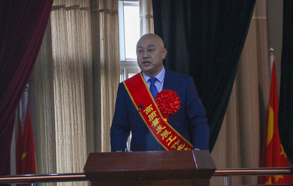 贾书记讲话.jpg